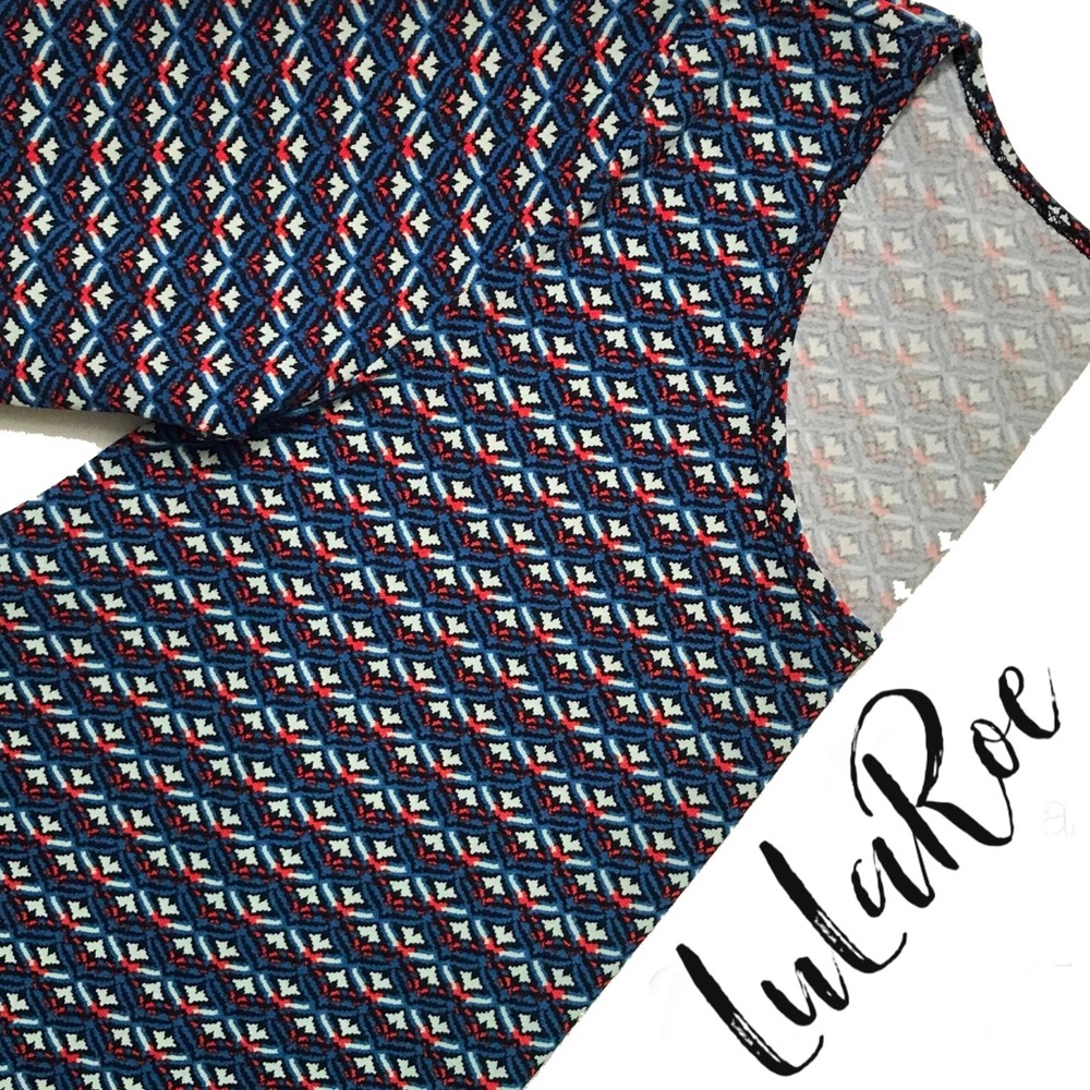 LuLaRoe Perfect T Top, M